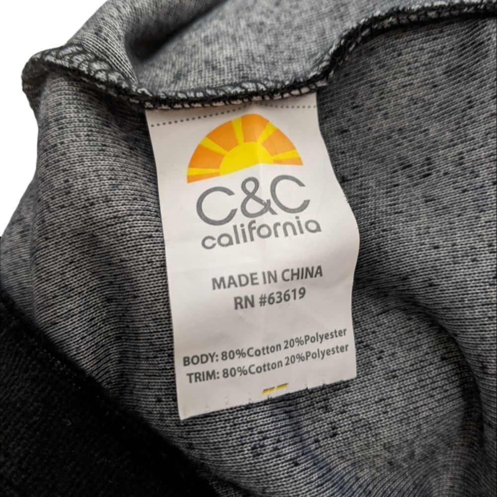 NWT C&C CALIFORNIA Cut Out Cold Shoulder Star Velour Pullover M - Picture 8 of 9